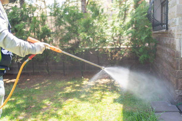 Best Wildlife Control Services  in Utica, OH